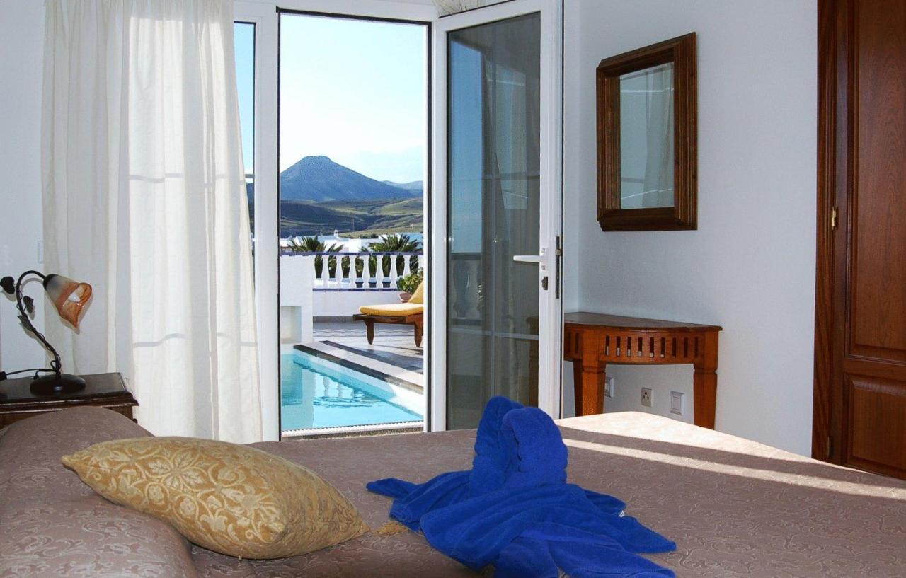 Villas del Mar 3 dormitorios Puerto Calero Quarto foto